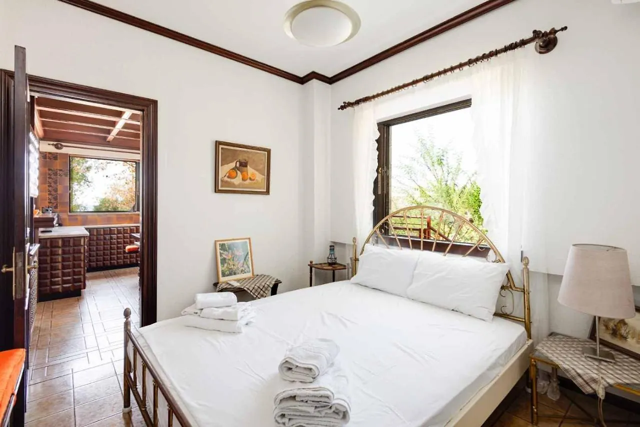 Malt Beachfront Villa Mola Kalyva Grèce