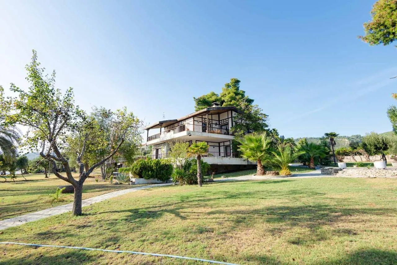 Malt Beachfront Villa Mola Kalyva Grèce